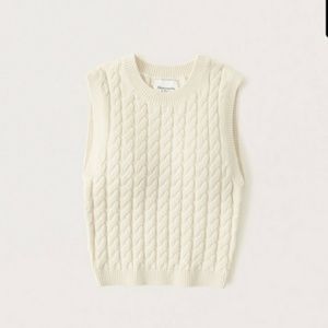Abercrombie Slim Cropped Crew Sweater Vest